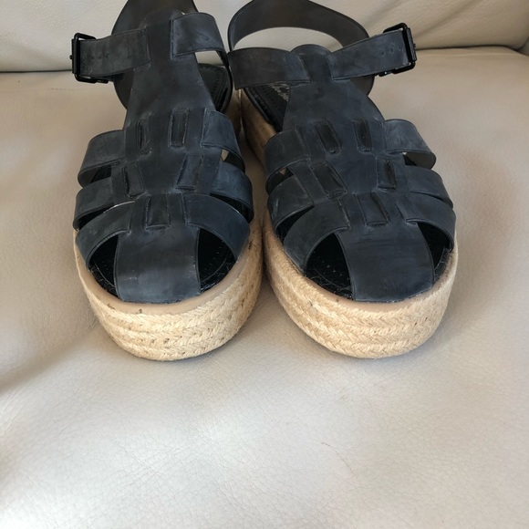 NWOT Vegan Sam Edelman Fisherman Platform Sandals. - Picture 3 of 7
